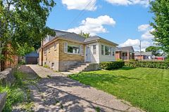 599 Donegal Street, Peterborough, ON K9H 4M3