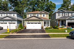 250 Pine Street, Gravenhurst, ON P1P 1B1