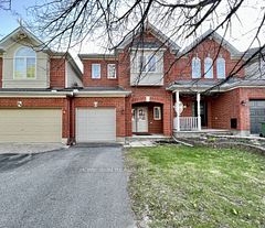 42 Hemlo Crescent, Kanata, ON K2T 1C9