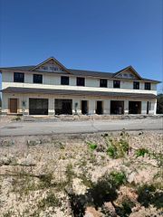 8 Edith Lane, Quinte West, ON K0K 1E0