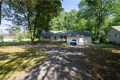 564 Prospect Point Road N, Fort Erie, ON L0S 1N0