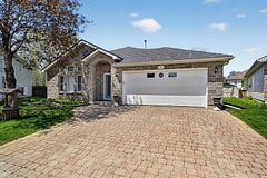 24 Regency Place, Brockville, ON K6V 7M5