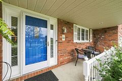 22 Hallett Crescent, Kawartha Lakes, ON K0M 2C0