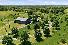 301 Snider Road, Prince Edward County, ON K0K 1L0