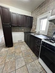 187 ARTHUR ST N Street B, Guelph, ON N1E 4V6