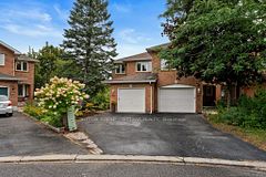 52 Windcrest Court, Kanata, ON K2T 1B5