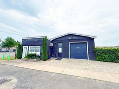 212 Mellanby Avenue, Port Colborne, ON L3K 2L9
