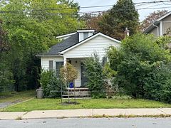 153 Macdonnell Street, Kingston, ON K7L 4B9