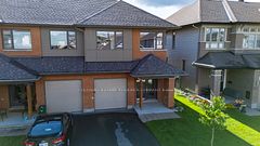 806 Carnelian Crescent, Blossom Park - Airport and Area, ON K1X 0A8
