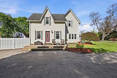 776 Canboro Road, Pelham, ON L0S 1C0