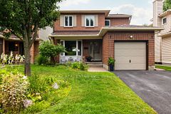 6068 Ridgelea Place, Orleans - Convent Glen and Area, ON K1C 5P8