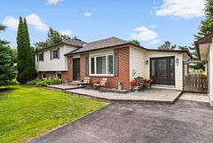 6 Hamilton Drive, Kawartha Lakes, ON L0A 1A0