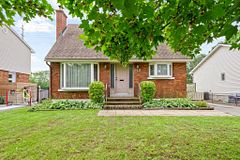 528 Browning Avenue, Alta Vista and Area, ON K1G 0T4