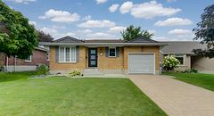 595 Maple Avenue N, North Perth, ON N4W 3G4