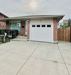 84 Juniper Drive, Hamilton, ON L8E 4G6