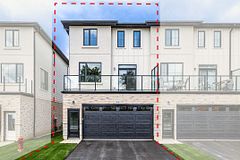 233 Upper Queen Street 26, Thames Centre, ON N0M 2P0