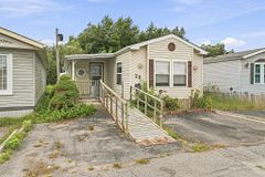311 Dundas Street E 22, Quinte West, ON K8V 3E4