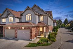 355 MacAlister Boulevard 26, Guelph, ON N1G 0C7