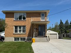 228 Burnside Drive 3, London East, ON N5V 1B9