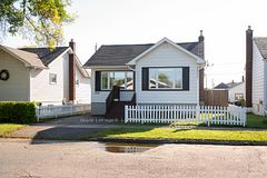 1340 Stanley Avenue, Thunder Bay, ON P7E 3G8