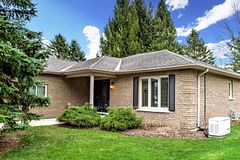 63 Fairway Avenue, Meaford, ON N4L 1X8