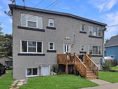 142 Brock Street 3, Brockville, ON K6V 4G4