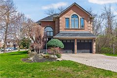 85 Waterford Crescent, Hamilton, ON L8E 4Z7