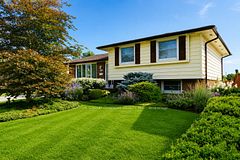 965 Osgoode Drive, London South, ON N6E 1C9