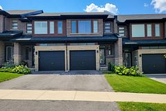 4002 Crown Street, Lincoln, ON L3J 0S6