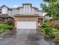 1389 Pleasantview Drive, London North, ON N5X 4P8