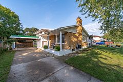 44 Brentwood Drive, Guelph, ON N1H 5M7