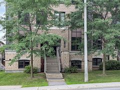 1124 Klondike Road D, Kanata, ON K2K 0H2