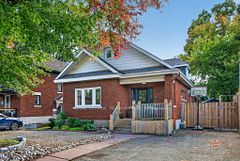 10 Clarendon Avenue, Tunneys Pasture and Ottawa West, ON K1Y 0P2