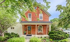 25 Central Street, Waterloo, ON N2L 3A5
