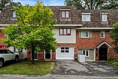 9 Marco Lane, Glebe - Ottawa East and Area, ON K1S 5A1