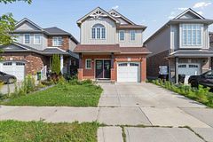 242 Moorlands Crescent, Kitchener, ON N2P 0C4