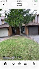 115 W Castlefrank Road W, Kanata, ON K2L 2Y1