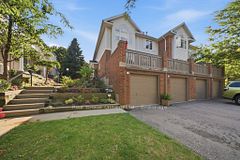 941 Gordon Street 37, Guelph, ON N1G 4R9