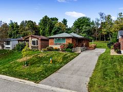 1311 Edmison Drive, Peterborough, ON K9H 6V2