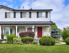 620 Settlersfield Court B, Waterloo, ON N2T 2K7
