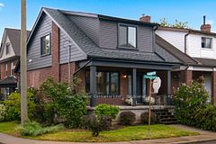 39 Campbell Avenue, Hamilton, ON L8L 2N2