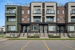 507 Takamose Private, Manor Park - Cardinal Glen and Area, ON K1K 5A5