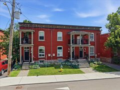 136 Elm Street, West Centre Town, ON K1R 6N5