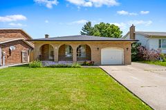 26 Forster Avenue, Thorold, ON L2V 4J5