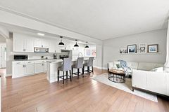 56 Alexander Avenue, Cambridge, ON N1R 5K7