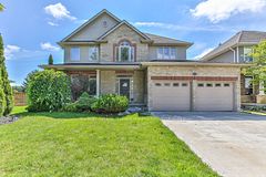 26 Westview Court, Woodstock, ON N4T 0B8