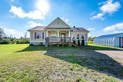 41 Dombroskie Road, Whitewater Region, ON K0J 1Y0