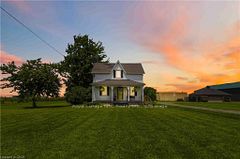 594 Niagara Stone Road, Niagara-on-the-Lake, ON L0S 1J0