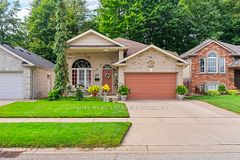 102 Ridge Street, Strathroy-Caradoc, ON N7G 4K1