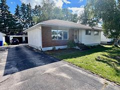 178 Parkdale Road, Dryden, ON P8N 1S5